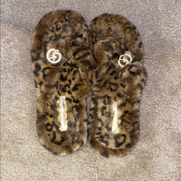 Michael Kors Shoes - Michael Kors Cheetah Print Flip-Flop Slippers Michael Kors Shoes - Michael Kors Cheetah Print Flip-Flop Slippers